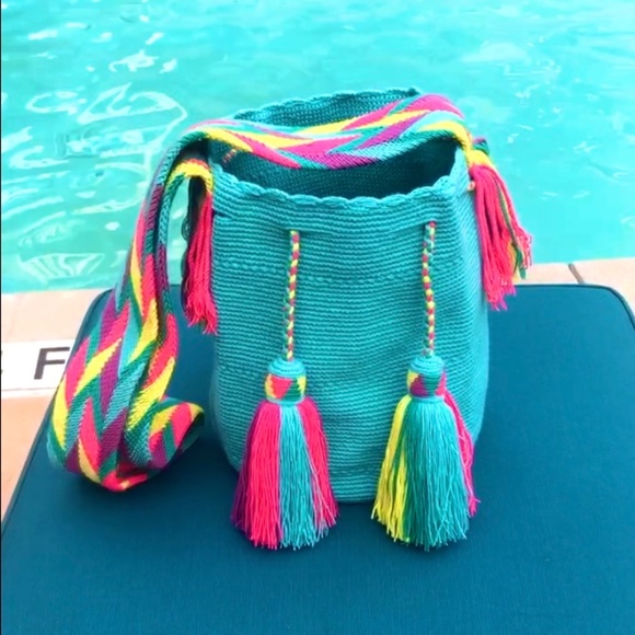 NEW Authentic Wayuu bag / mint green color / multicolored strap/ Size L - Picture 6 of 10